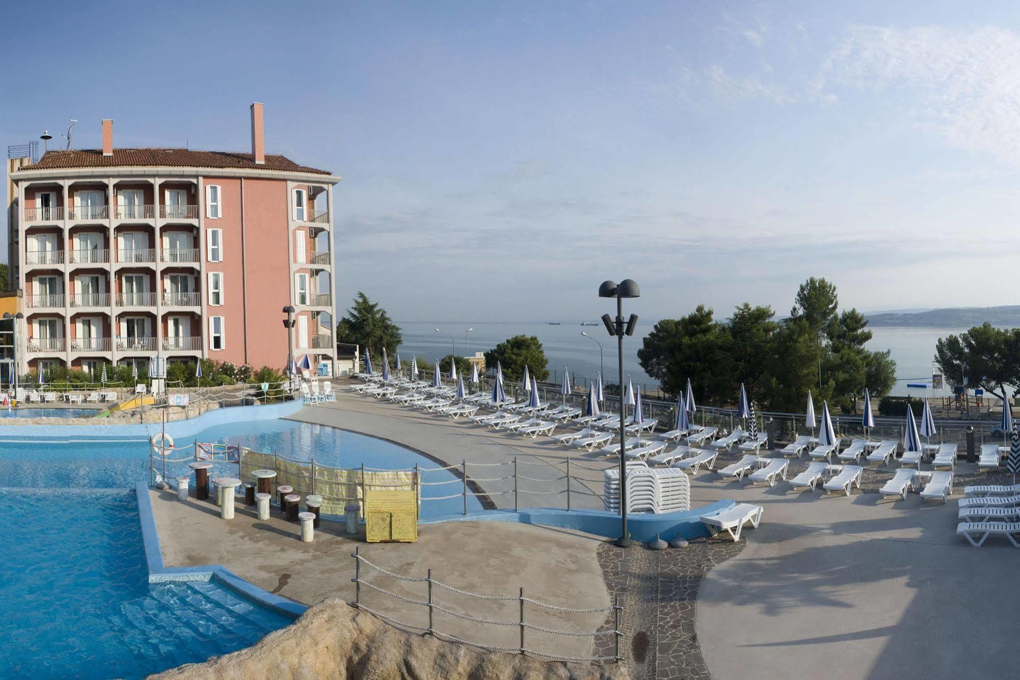 Hotel Aquapark Zusterna Koper Eksteriør bilde